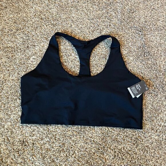 NWT Gap black Low Support sports bra - Picture 1 of 3